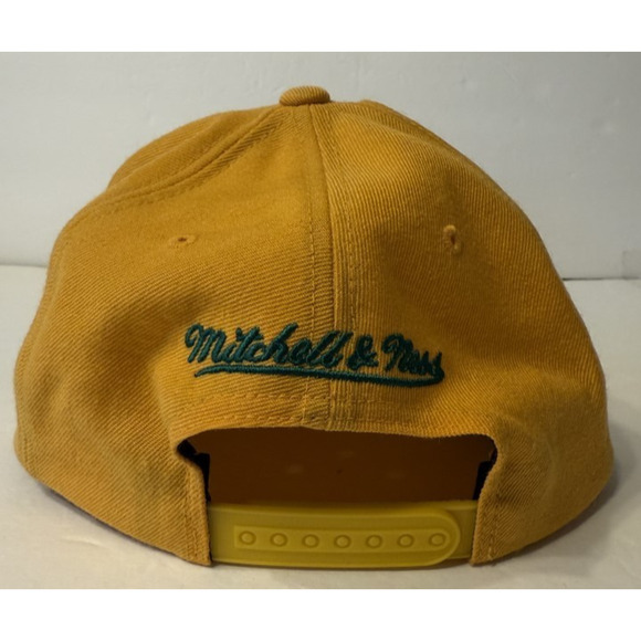 Mitchell & Ness Seattle Supersonics Hardwood Classics Embroidered Snapback Hat - Picture 7 of 16